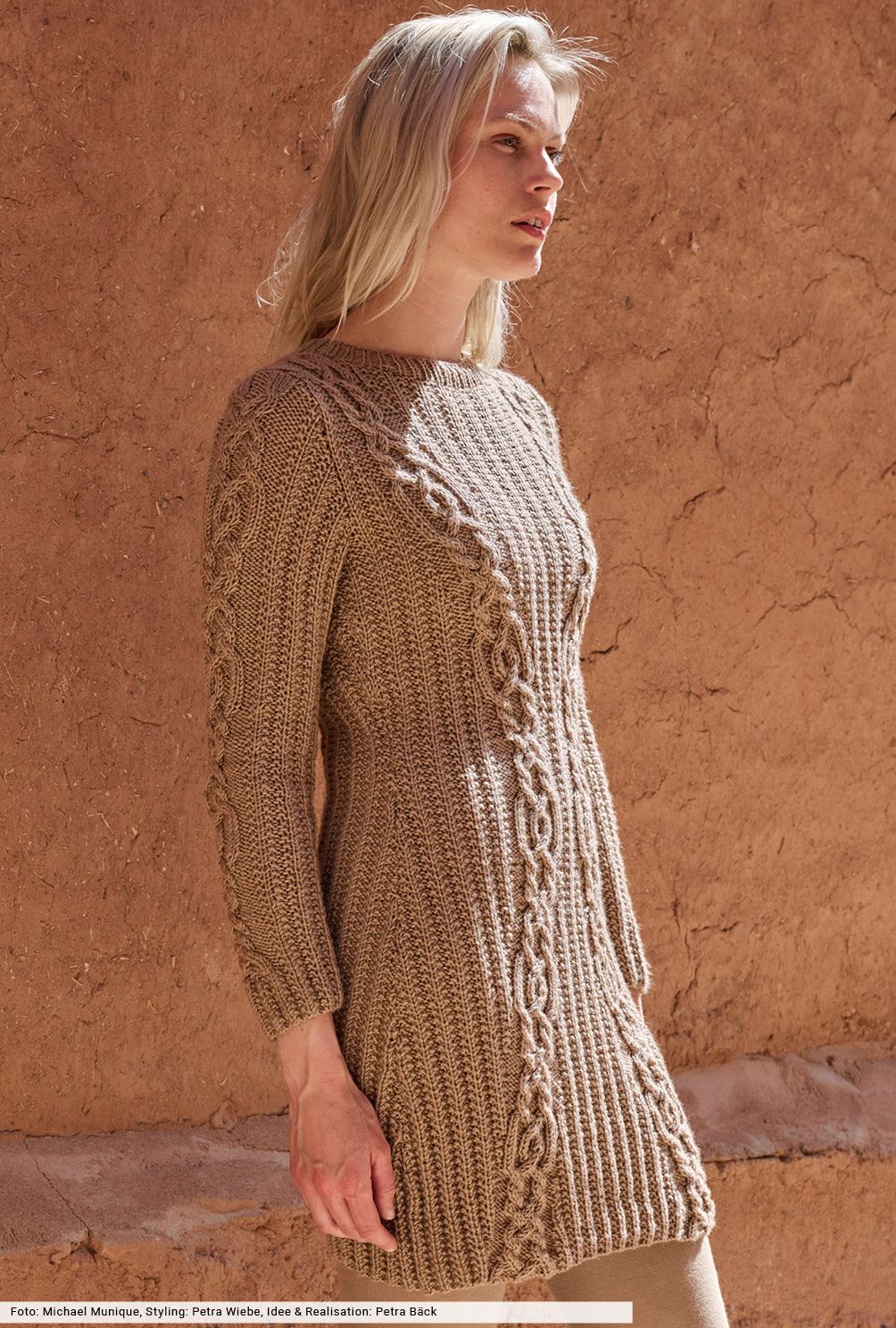 Modellansicht Bild 4: Kleid mit Rippen und Zöpfen