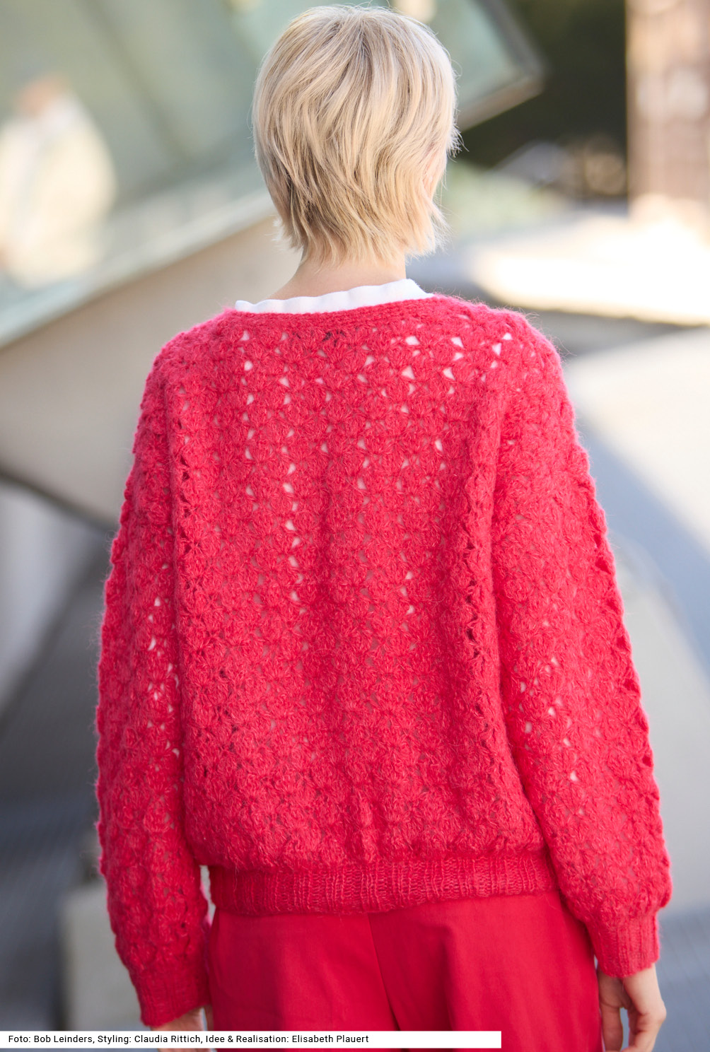 Modellansicht Bild 5: Häkelpullover mit Poloausschnitt