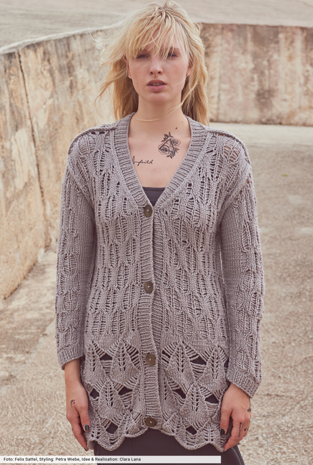 Modellansicht Bild 2: Jacke im Fantasiemuster