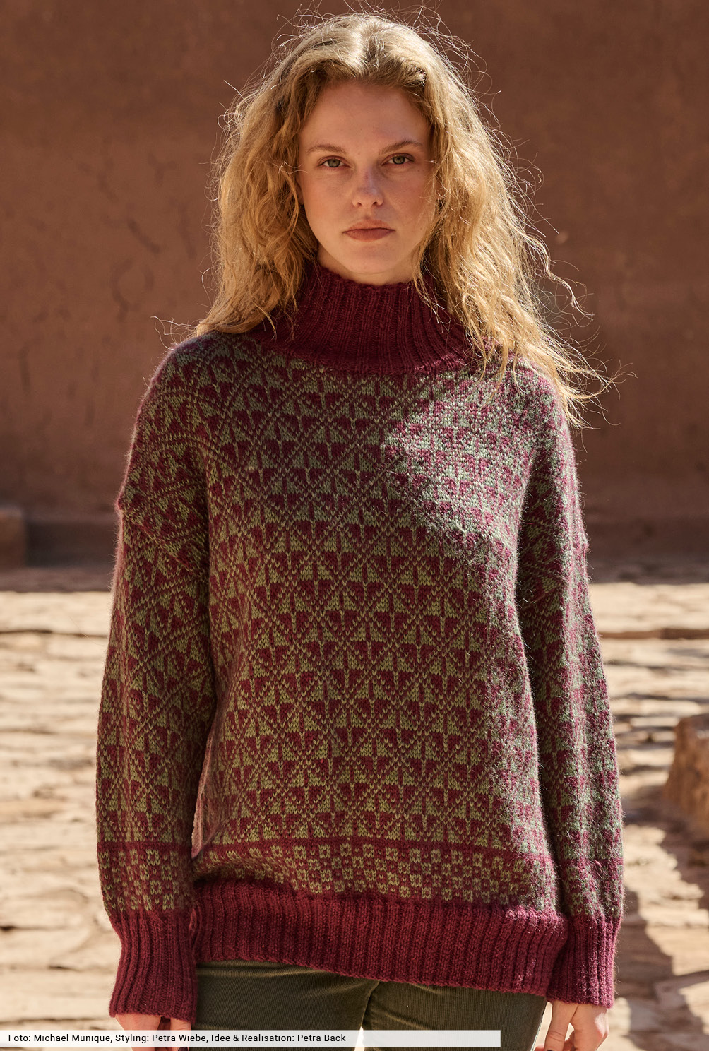 Modellansicht Bild 2: Pulli im Jacquardmuster