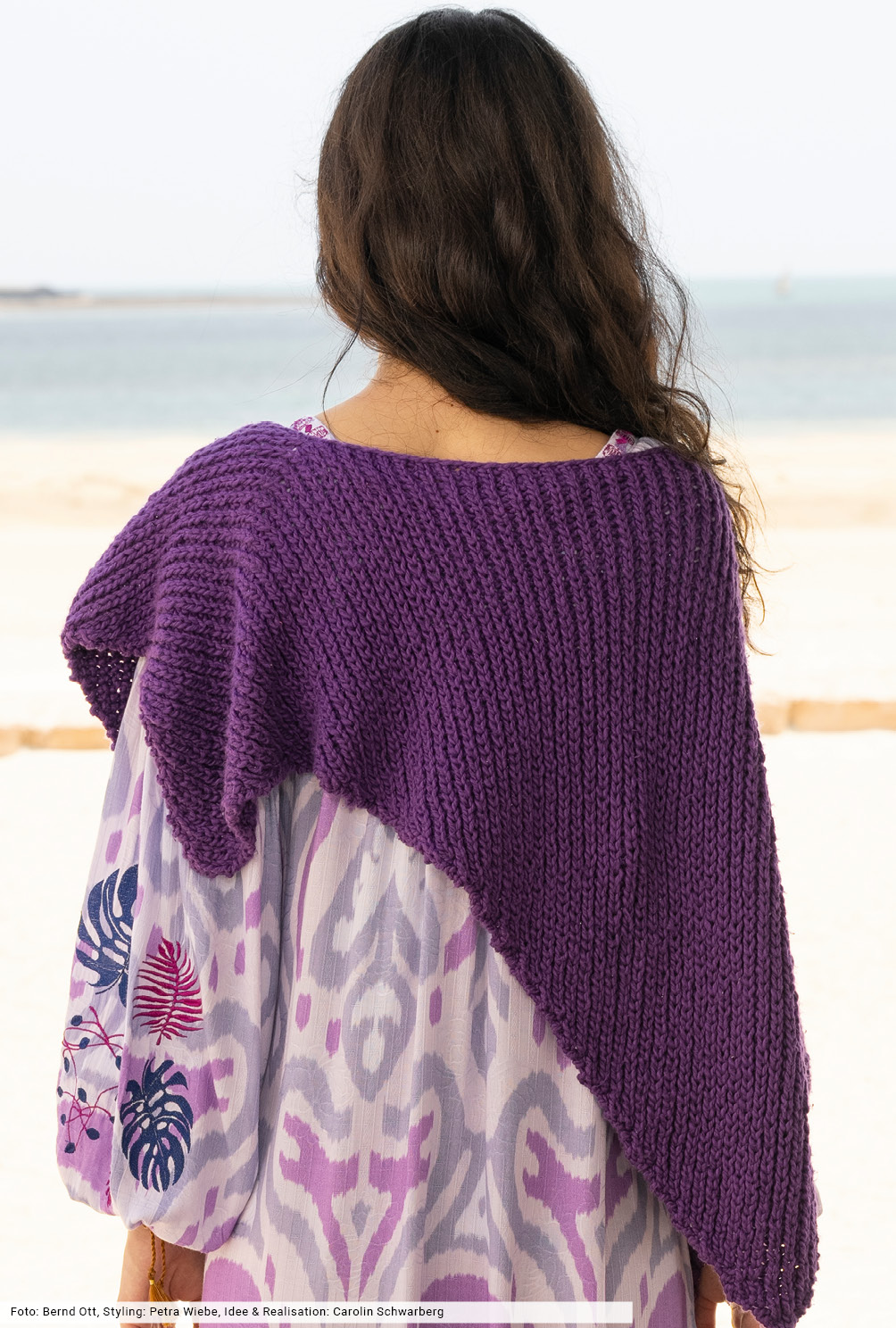 Asymmetrischer Poncho