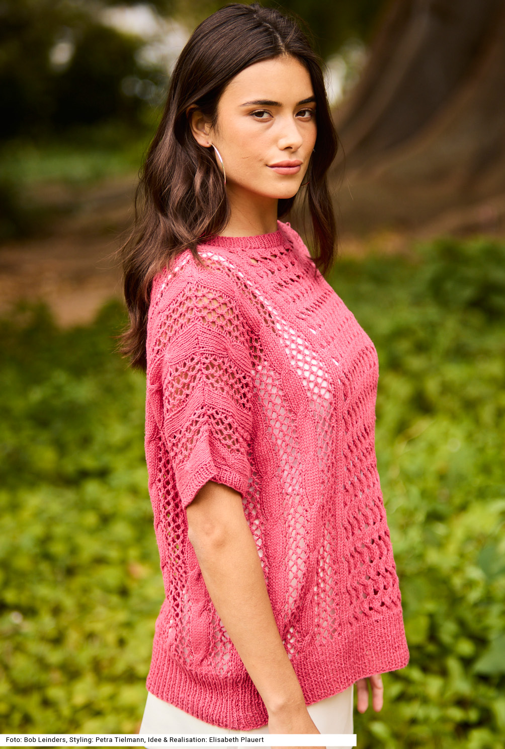 Modellansicht Bild 4: Pulli mit Zopf- und Lochmustern