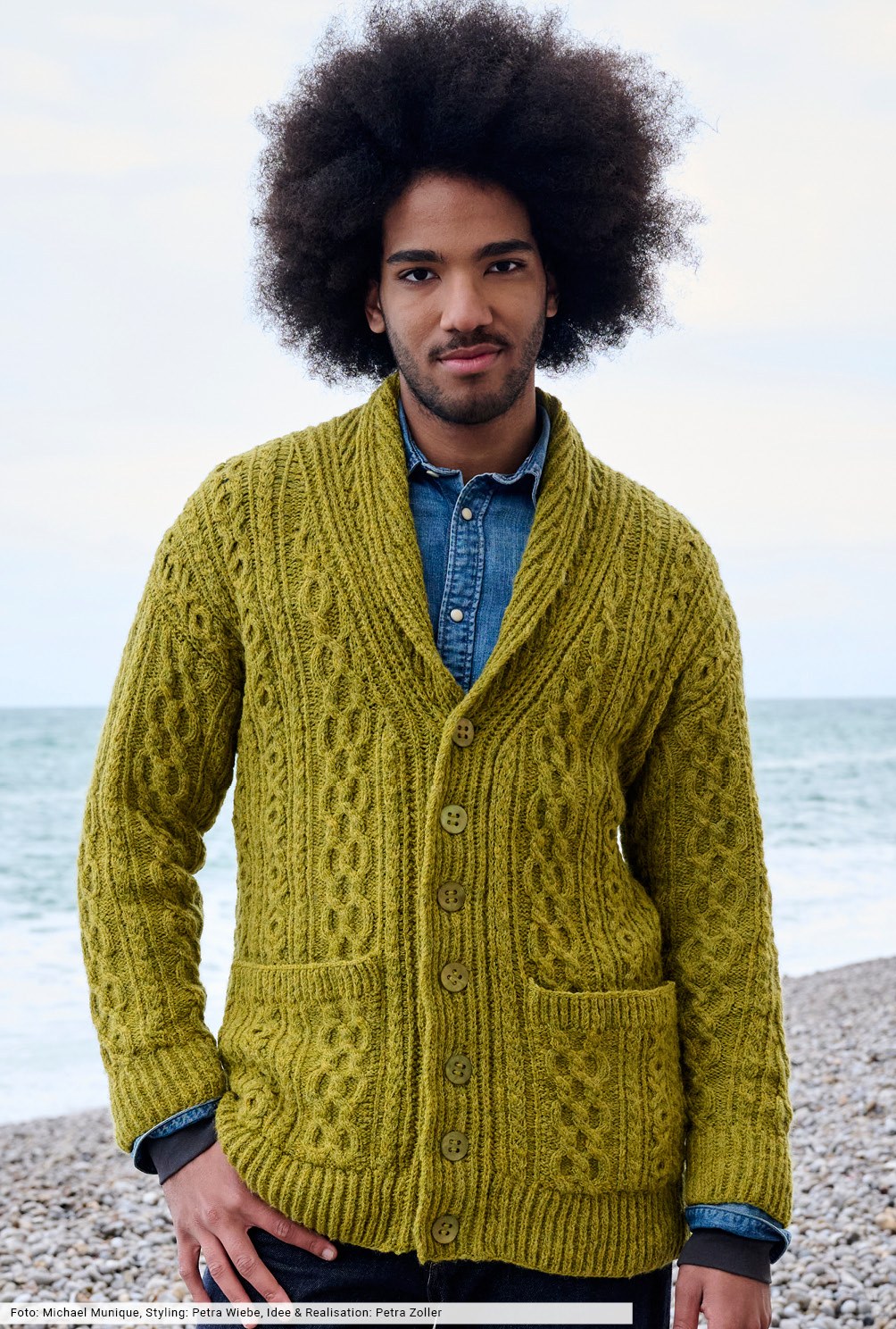 Modellansicht Bild 2: Herrenjacke mit Schalkragen