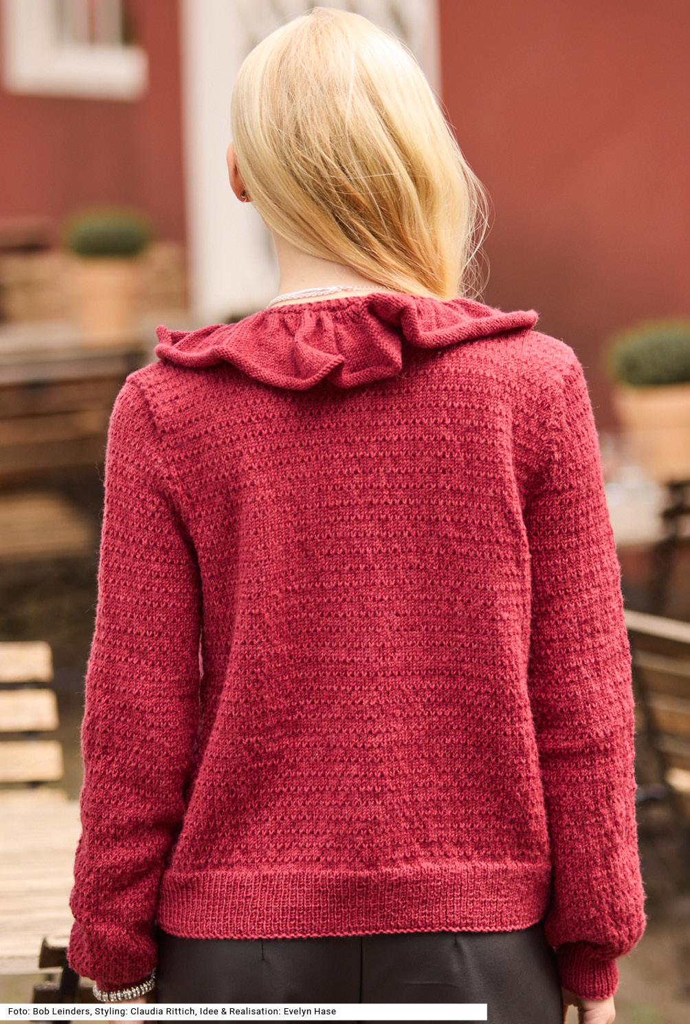 Modellansicht Bild 5: Jacke mit Rüschen