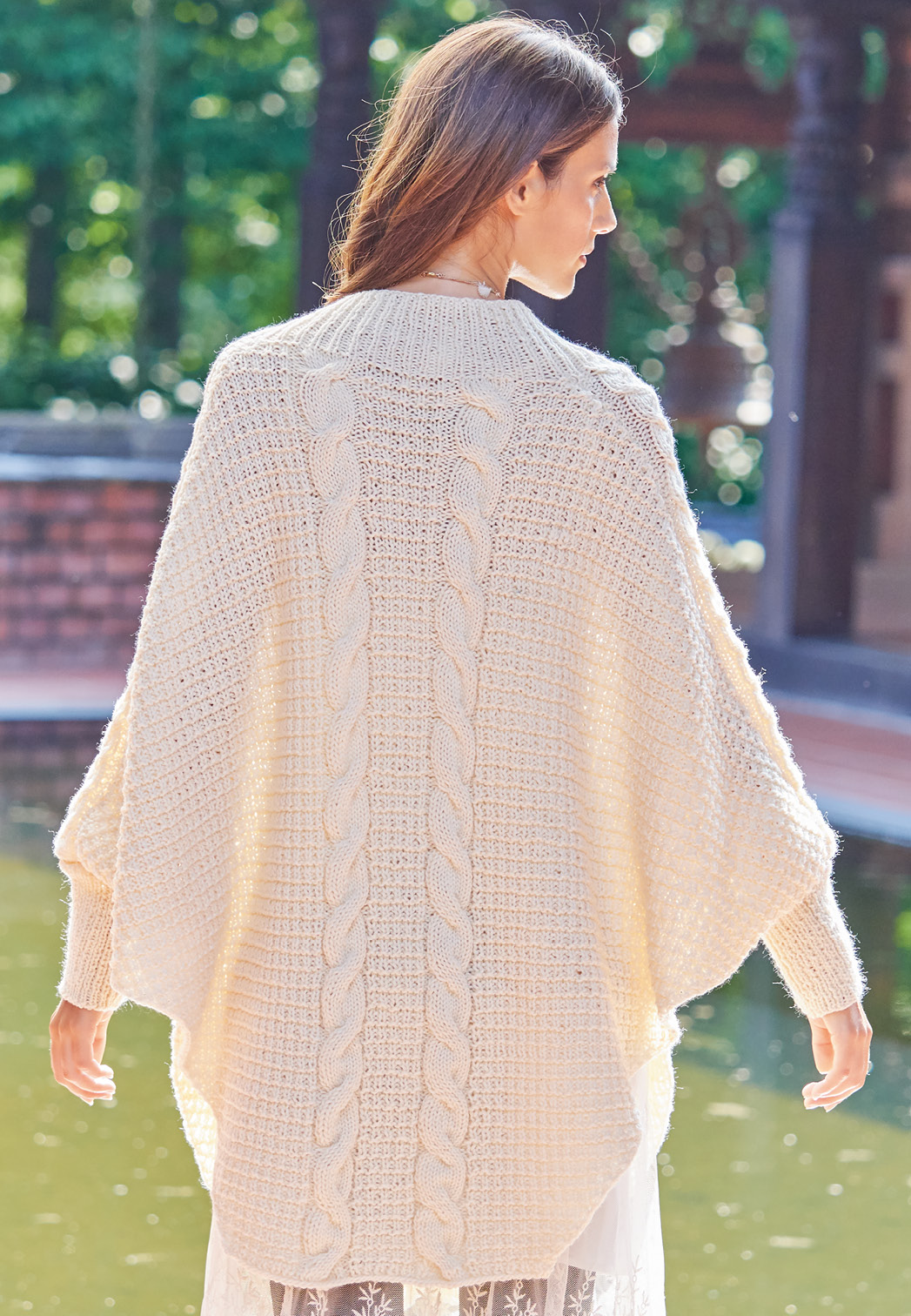 Modellansicht Bild 5: Poncho, Cape, Jacke? All in one!