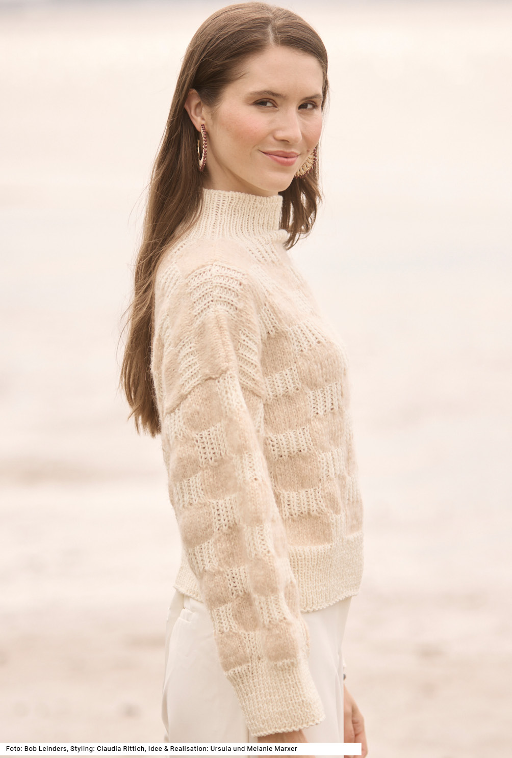 Modellansicht Bild 4: Pulli mit Karos